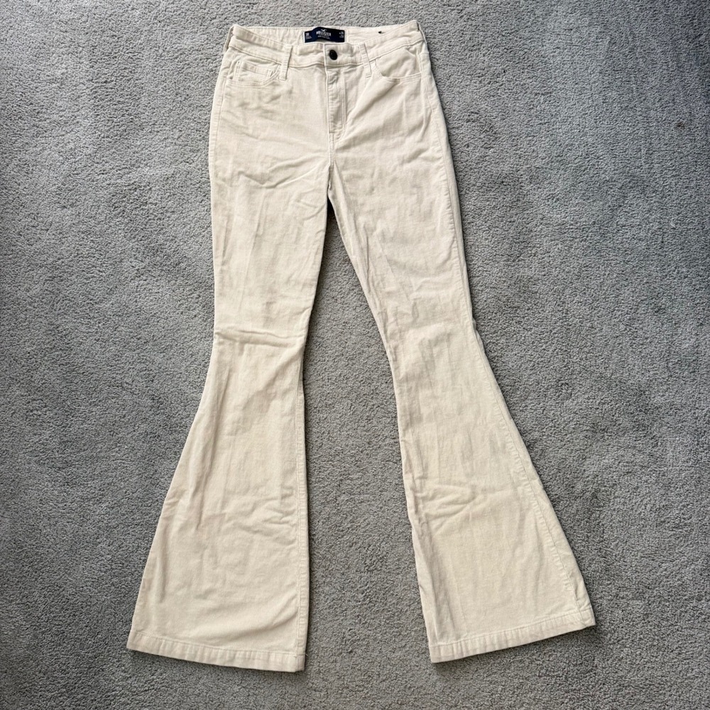 Hollister Cream Corduroy High Rise Flare Pants, Size 3/26R